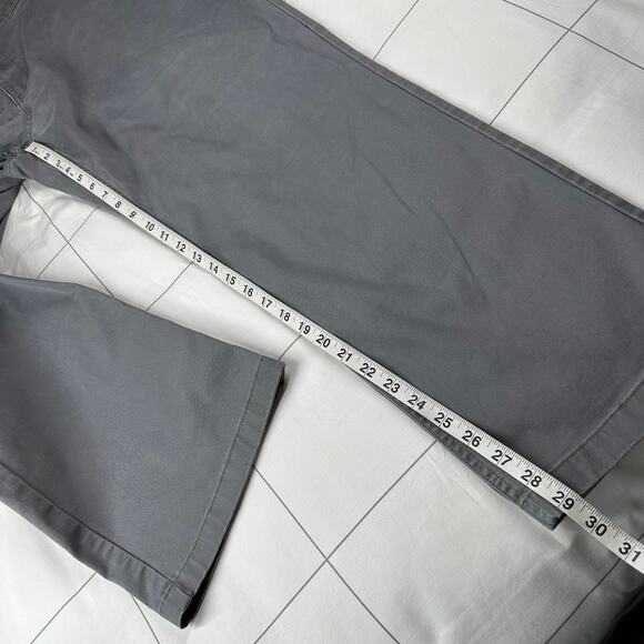 Duluth Trading Co 40 Grit Pants Mens 42 Gray Flex Twill Standard Fit Khaki Chino - Picture 8 of 9